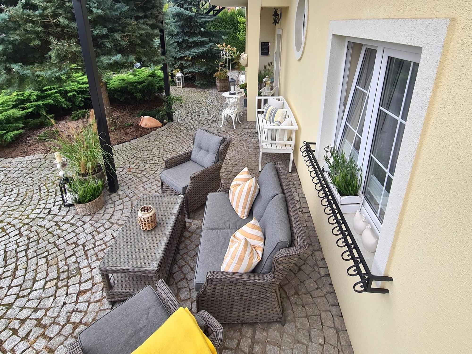 Apartamenty "La Villa" Z Klimatyzacja, Ogrodem, Parkingiem, Blisko Centrum กูโดวาสโดรยจ์ ภายนอก รูปภาพ