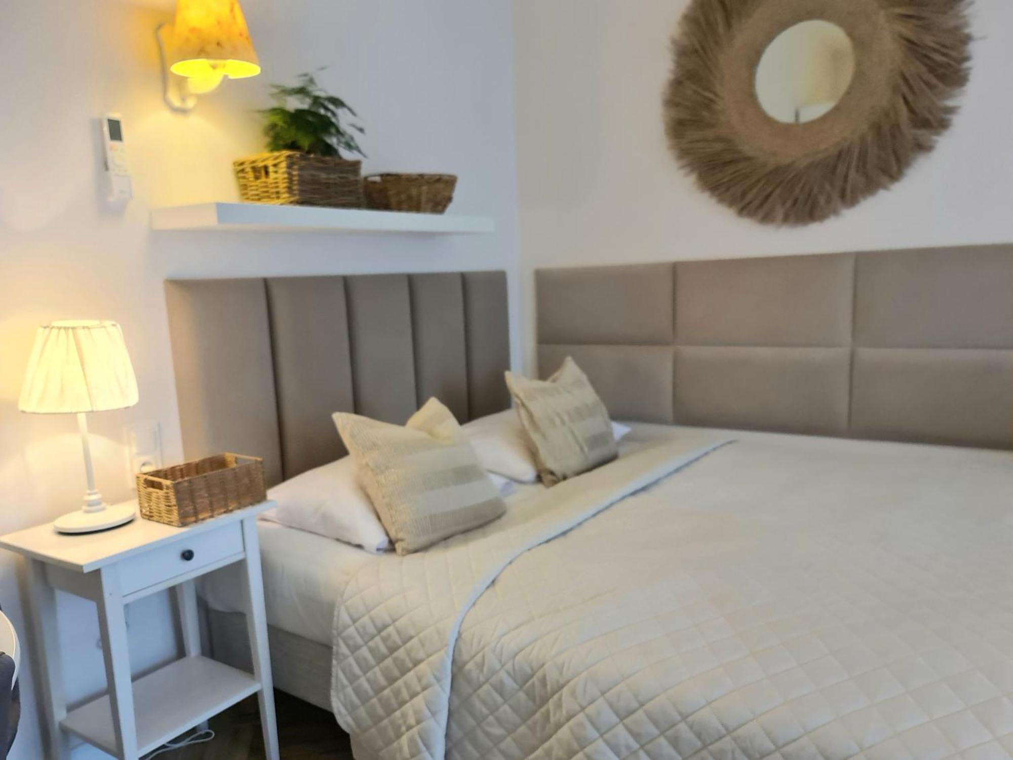 Apartamenty "La Villa" Z Klimatyzacja, Ogrodem, Parkingiem, Blisko Centrum กูโดวาสโดรยจ์ ภายนอก รูปภาพ